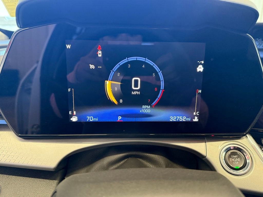 Used 2025 Chevrolet Trax LT image 22