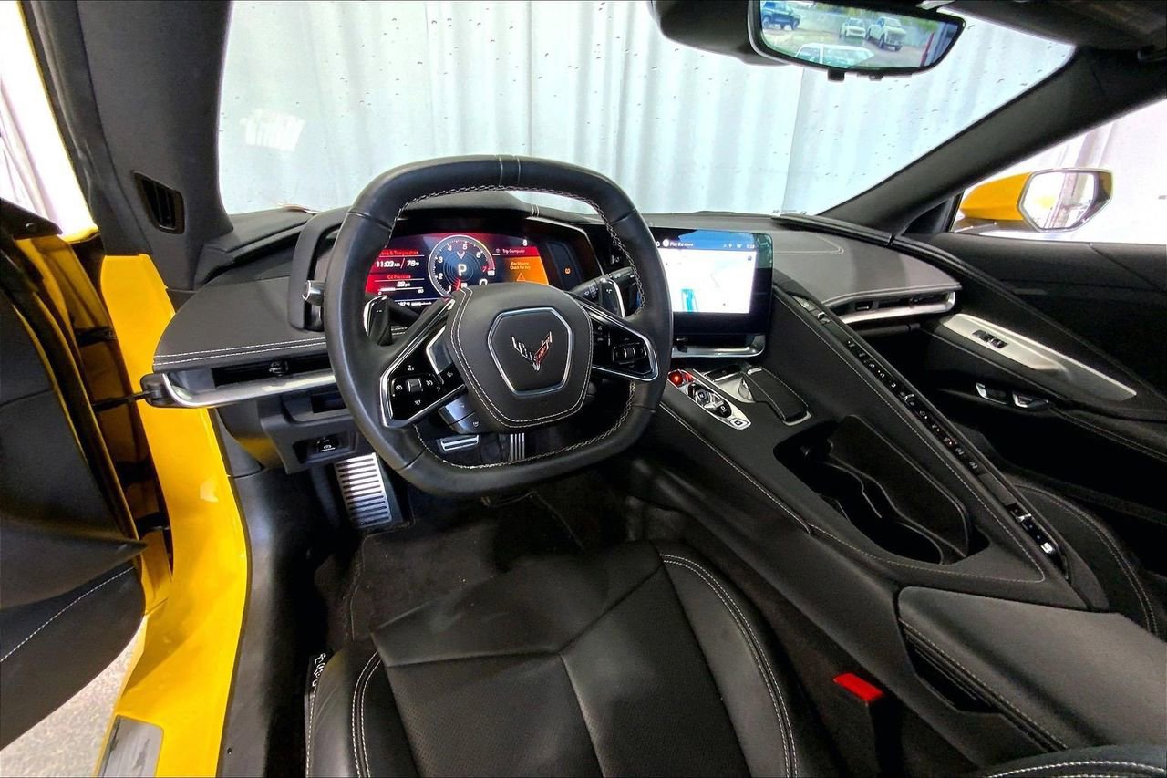 Used 2025 Chevrolet Corvette Stingray Coupe w/ 1LT RWD image 13