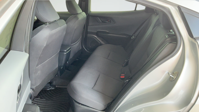 Used 2024 Toyota Prius LE FWD image 20