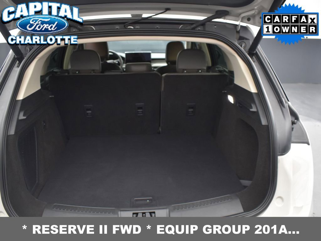 Used 2024 Lincoln Corsair Reserve w/ Equipment Group 201A image 17