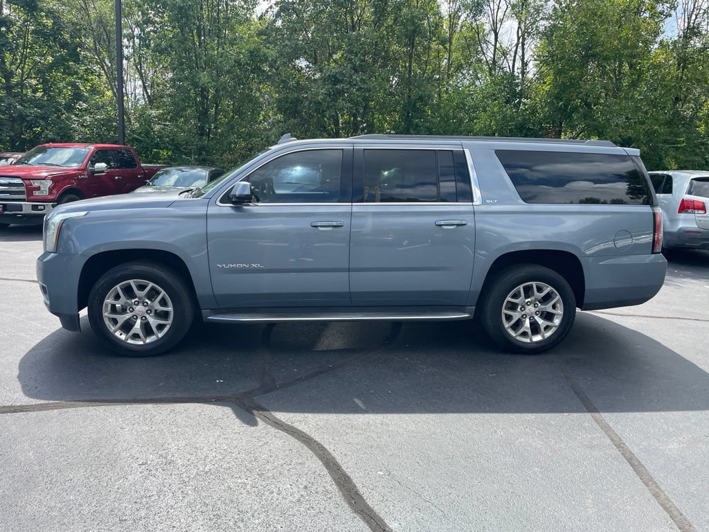 Used 2016 GMC Yukon XL SLT w/ Open Road Package AWD/4WD image 4
