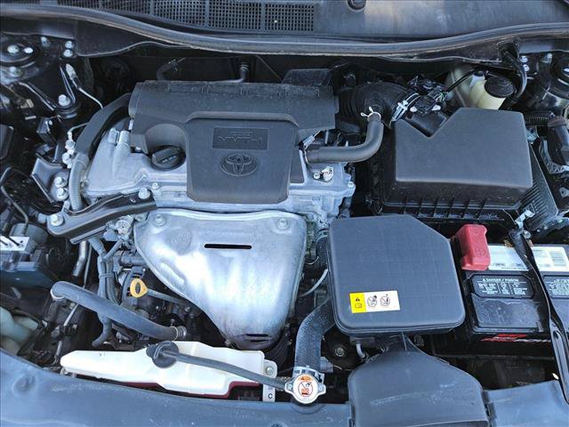 Used 2017 Toyota Camry XLE w/ Moonroof Package FWD image 28