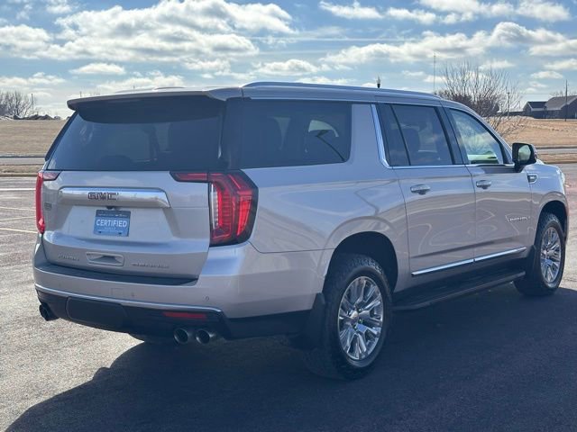 Certified 2024 GMC Yukon XL Denali image 3