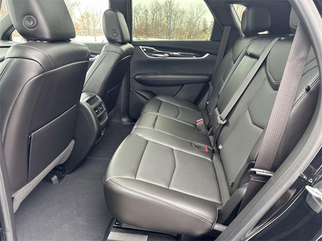 Certified 2022 Cadillac XT5 Premium Luxury image 11