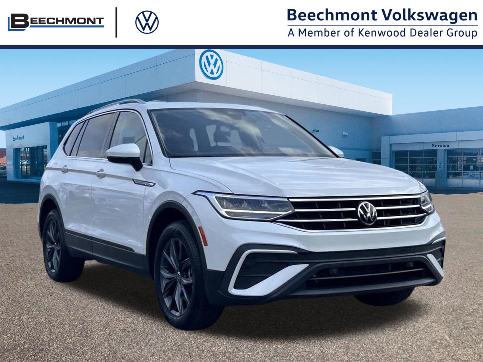 Certified 2023 Volkswagen Tiguan SE w/ Panoramic Sunroof Package FWD image 1