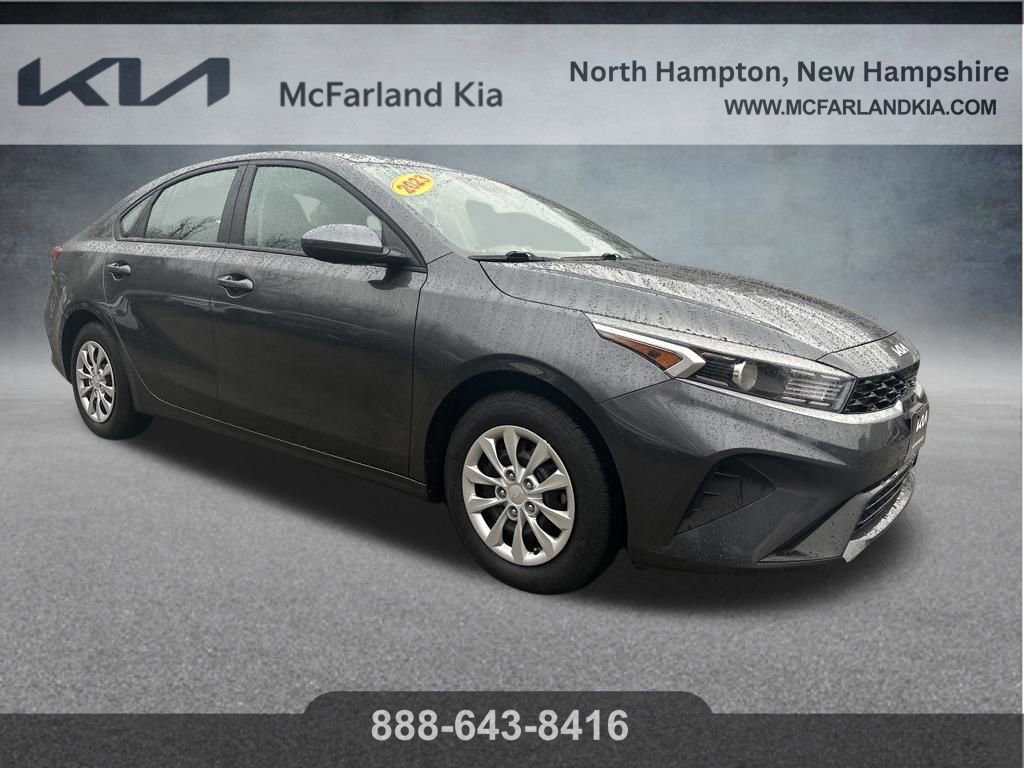 Used 2023 Kia Forte LX image 9