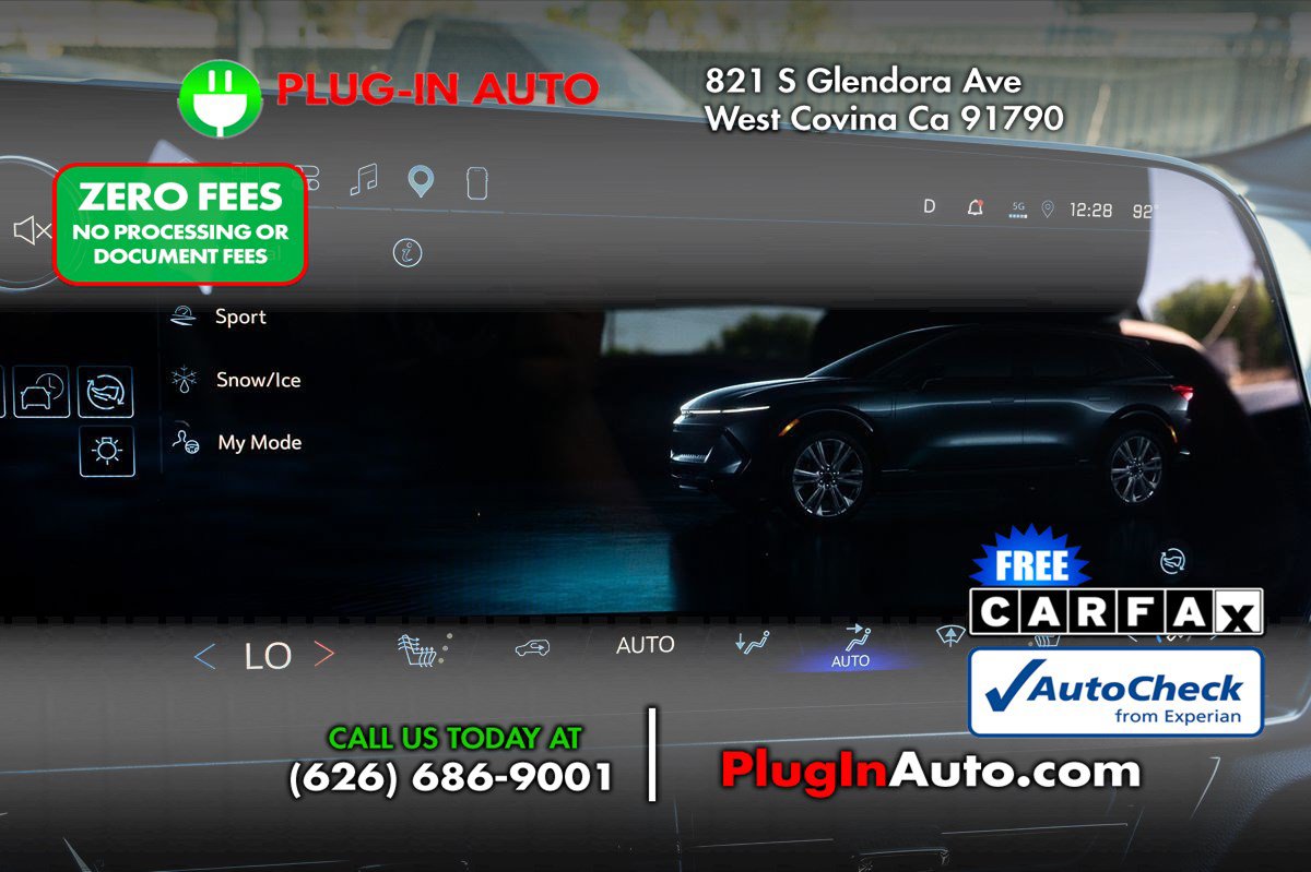 Used 2024 Chevrolet Equinox EV RS FWD image 24