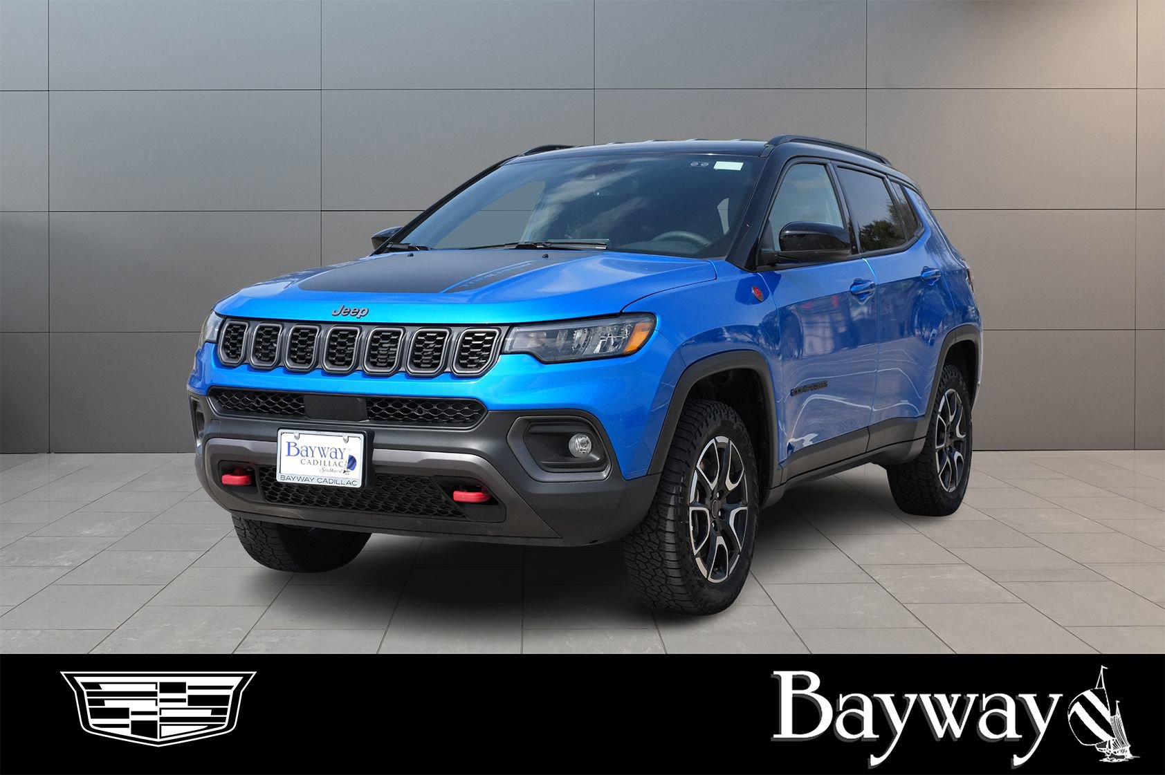 Used 2025 Jeep Compass Trailhawk image 1