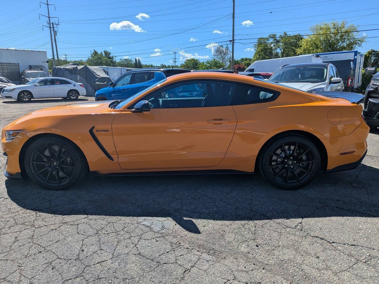 Used 2018 Ford Mustang Shelby GT350 w/ Electronics Package RWD image 4