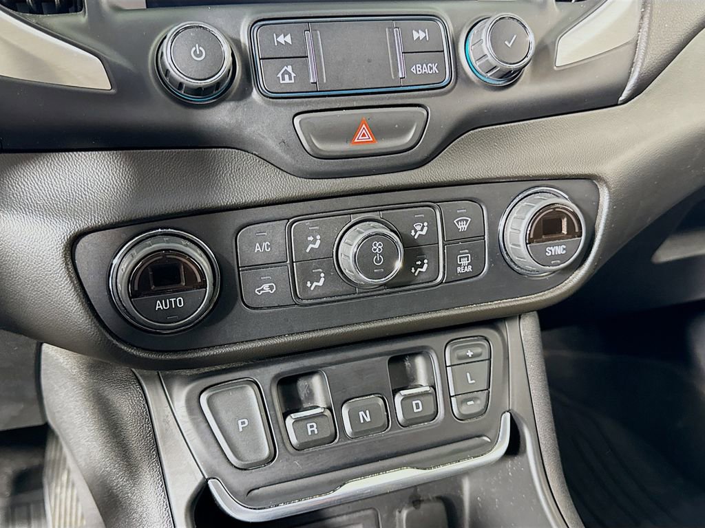 Used 2020 GMC Terrain SLT w/ Preferred Package image 17