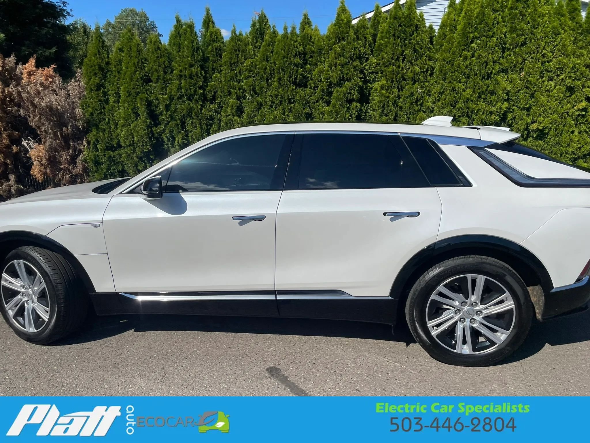 Used 2024 Cadillac Lyriq Tech w/ LPO, Floor Liner Package RWD image 6
