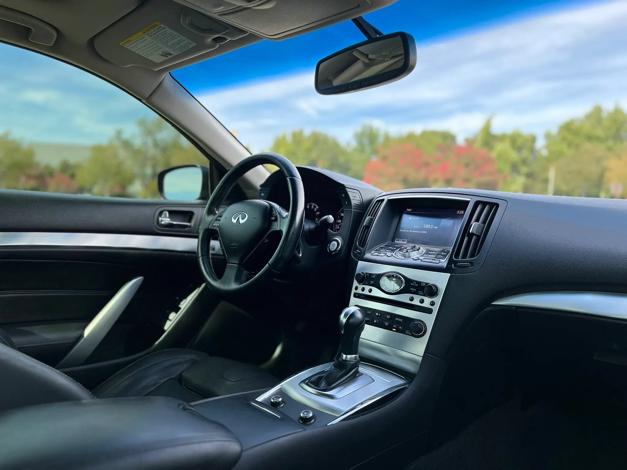 Used 2014 INFINITI Q60 Journey w/ Premium Package RWD image 15