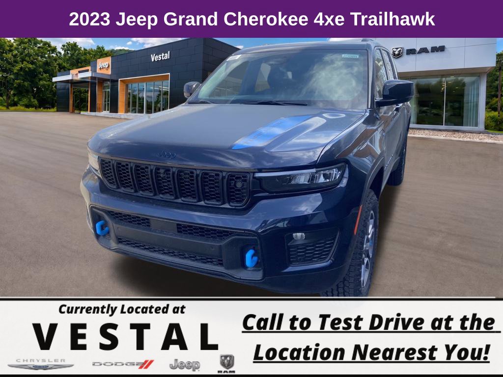 New 2023 Jeep Grand Cherokee Trailhawk w/ Advanced Protech Group II AWD/4WD image 3