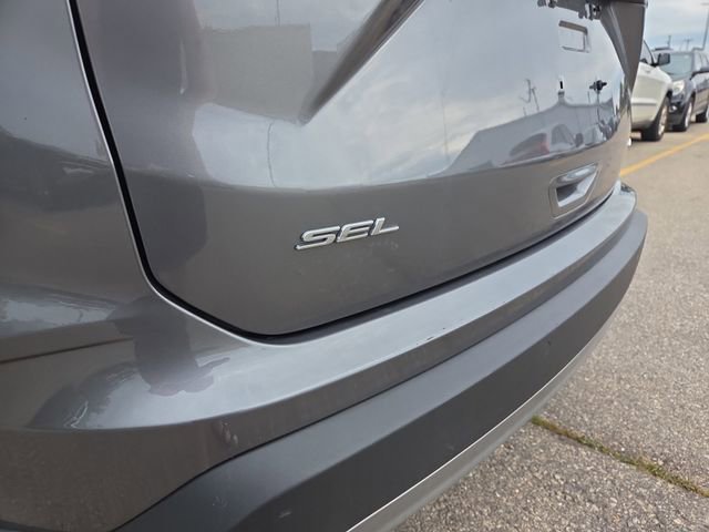 Used 2023 Ford Edge SEL image 37