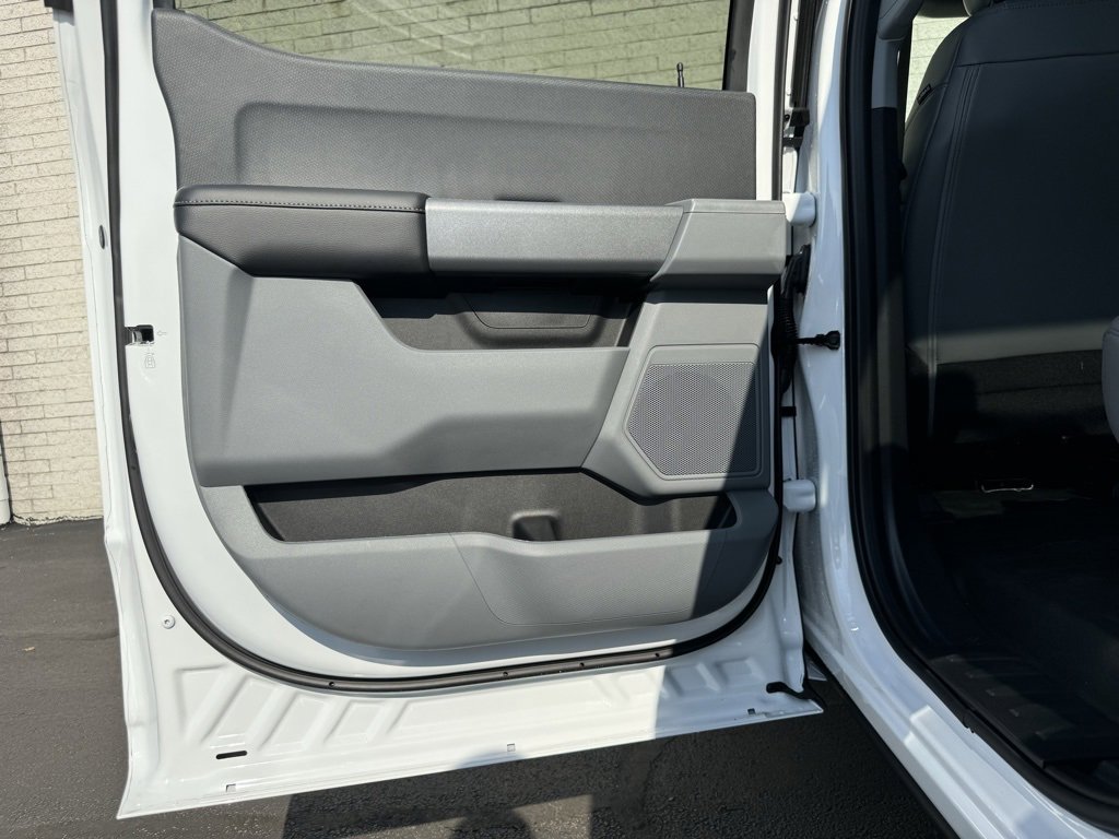 New 2024 Ford F150 Lightning Pro image 23