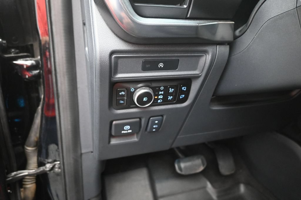 Used 2025 Ford F150 Raptor AWD/4WD image 13
