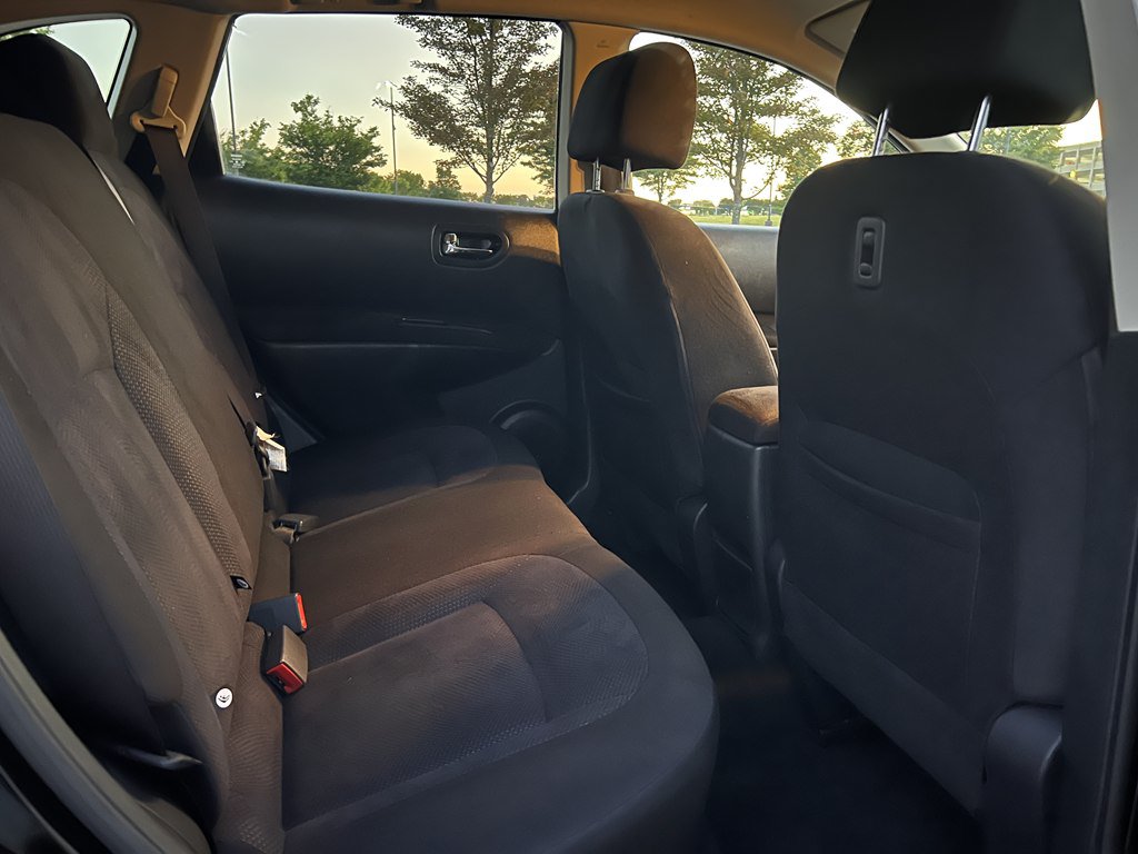 Used 2013 Nissan Rogue S w/ Special Edition Pkg AWD/4WD image 13