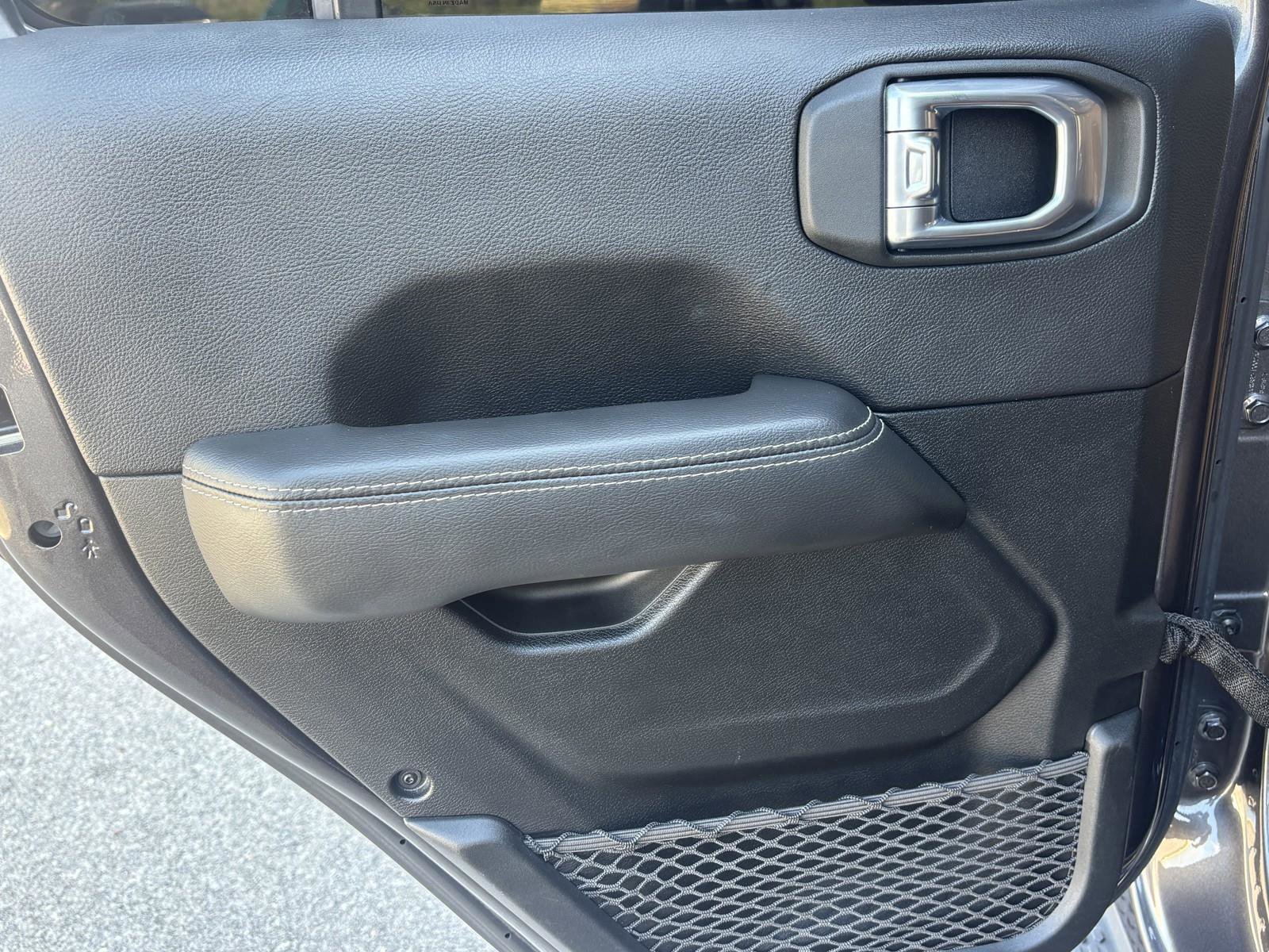 Used 2021 Jeep Wrangler Unlimited Sahara w/ Safety Group image 29