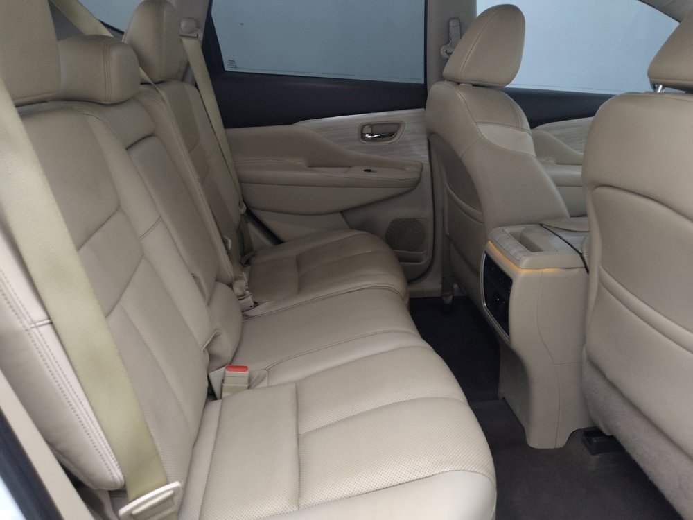 Used 2016 Nissan Murano Platinum w/ Platinum Technology Package FWD image 19