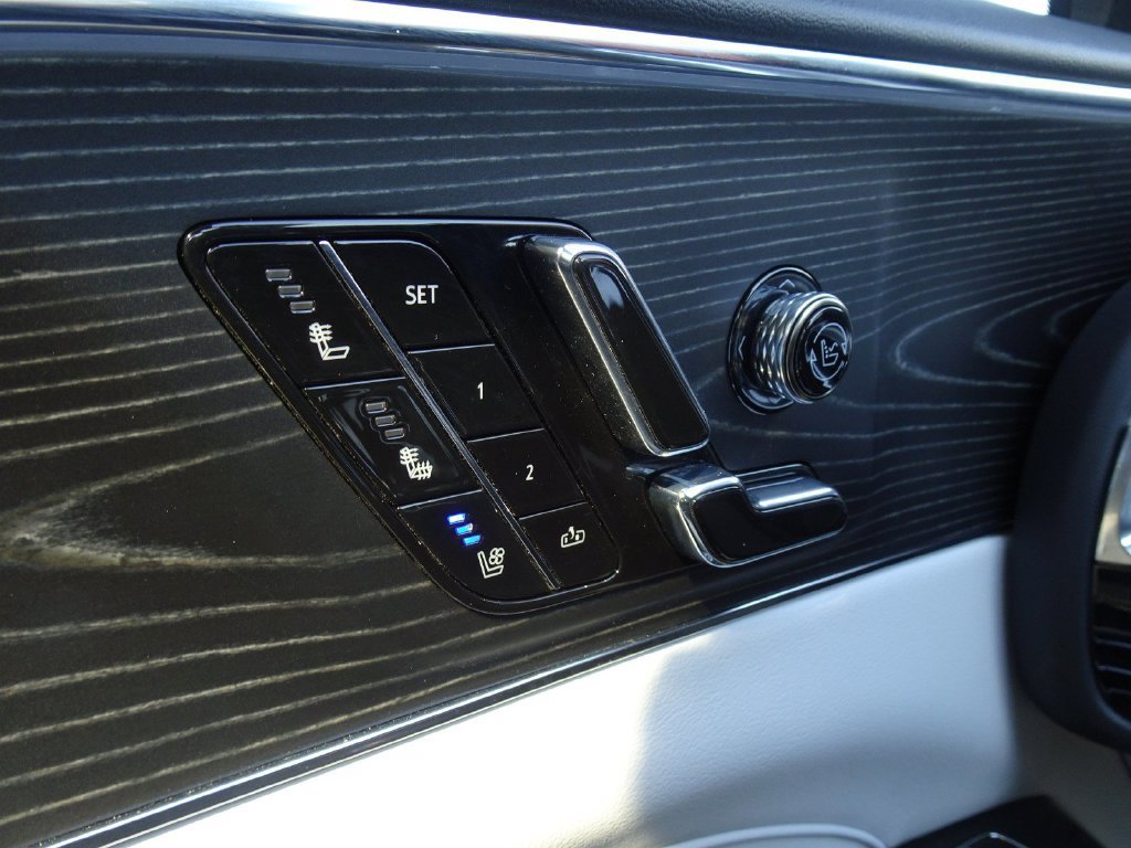 Certified 2024 Cadillac Lyriq Sport w/ LPO, Floor Liner Package AWD/4WD image 23