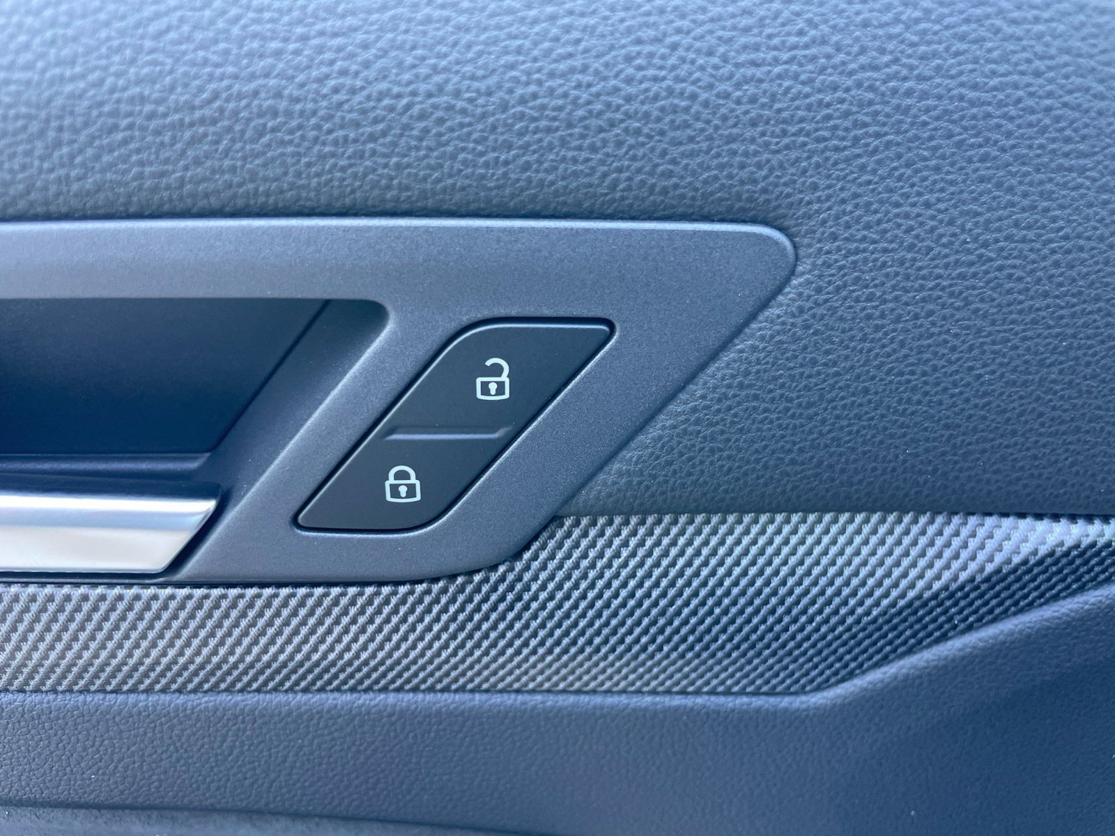 New 2026 Volkswagen GTI SE FWD image 15