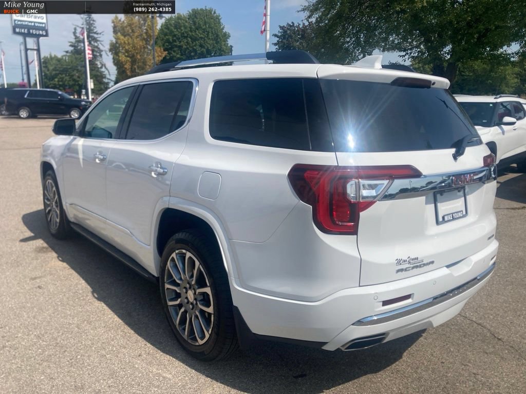Used 2023 GMC Acadia Denali w/ Denali Ultimate Package AWD/4WD image 7