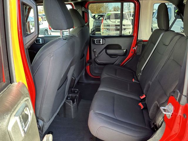 Used 2022 Jeep Wrangler Unlimited Sport image 19