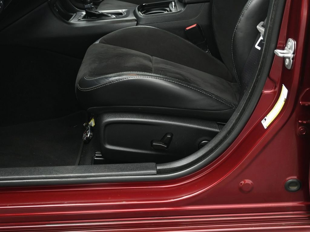 Used 2022 Dodge Charger R/T w/ Plus Group image 11