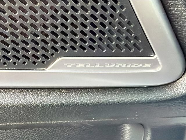 Used 2025 Kia Telluride EX X-Line AWD/4WD image 19