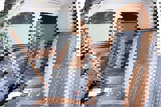 Used 2018 Nissan Titan Platinum Reserve w/ Platinum Utility Package image 18