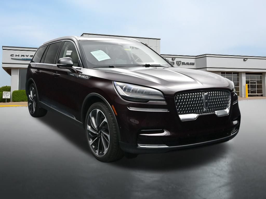 Used 2023 Lincoln Aviator Reserve w/ Equipment Group 201A RWD image 7