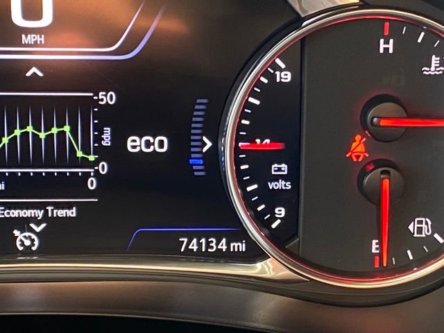 Used 2023 Chevrolet Traverse Premier w/ Redline Edition image 16