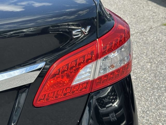 Used 2015 Nissan Sentra SV FWD image 24
