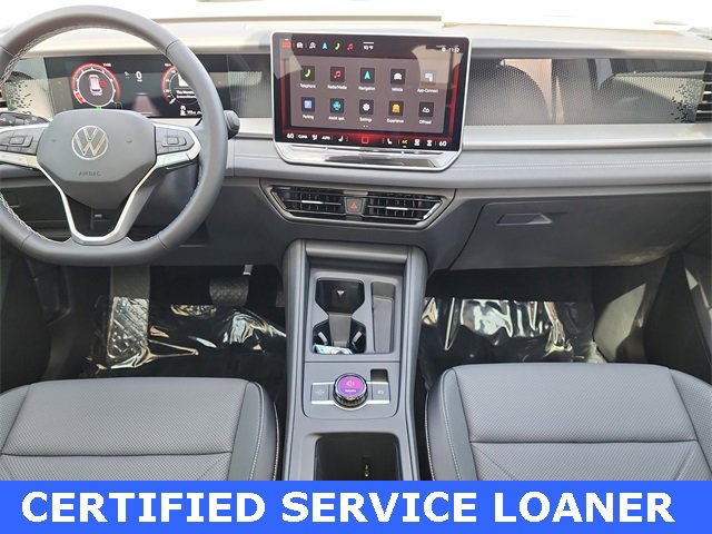 New 2025 Volkswagen Tiguan SE image 18