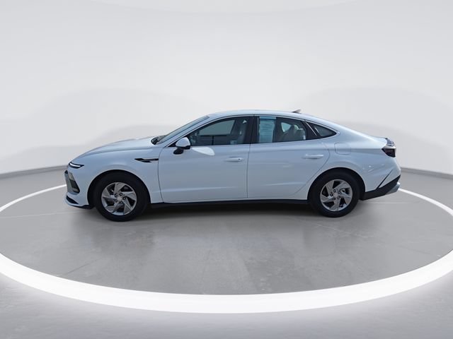 Used 2025 Hyundai Sonata SE FWD image 5