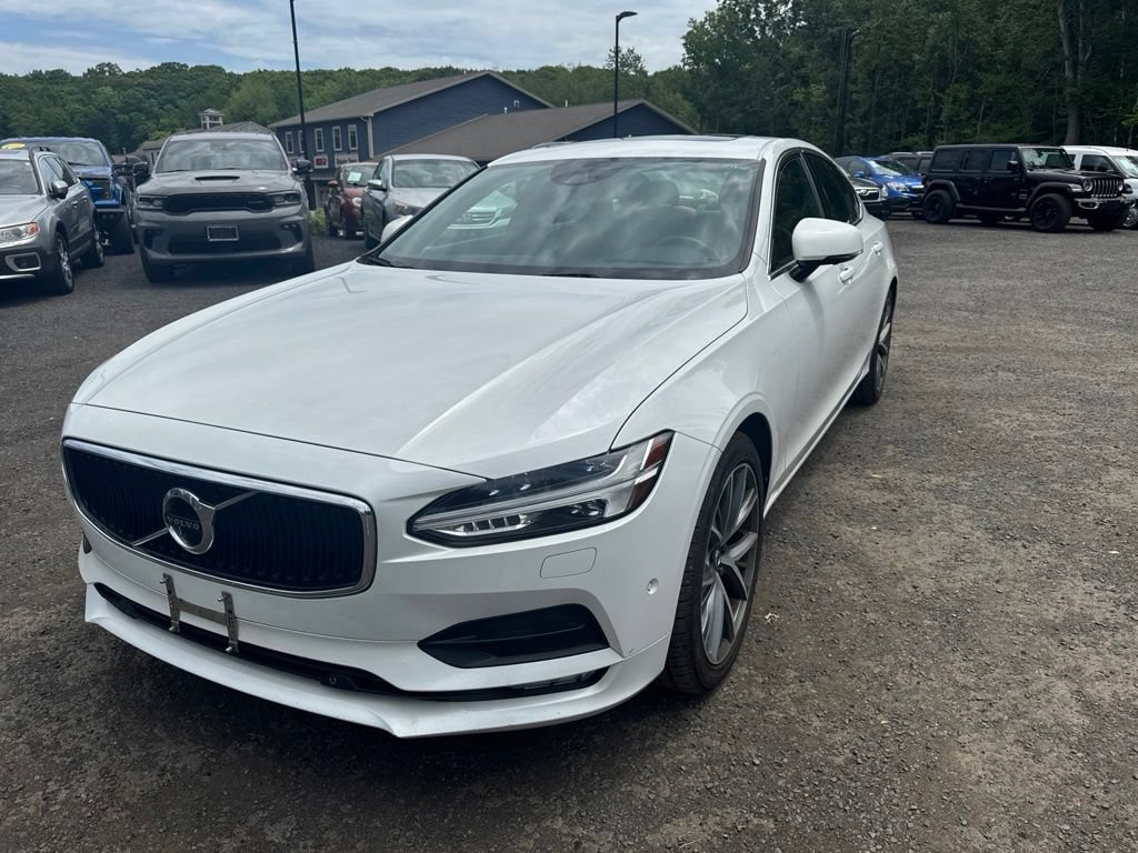 Used 2017 Volvo S90 T6 Momentum w/ Vision Package AWD/4WD image 21