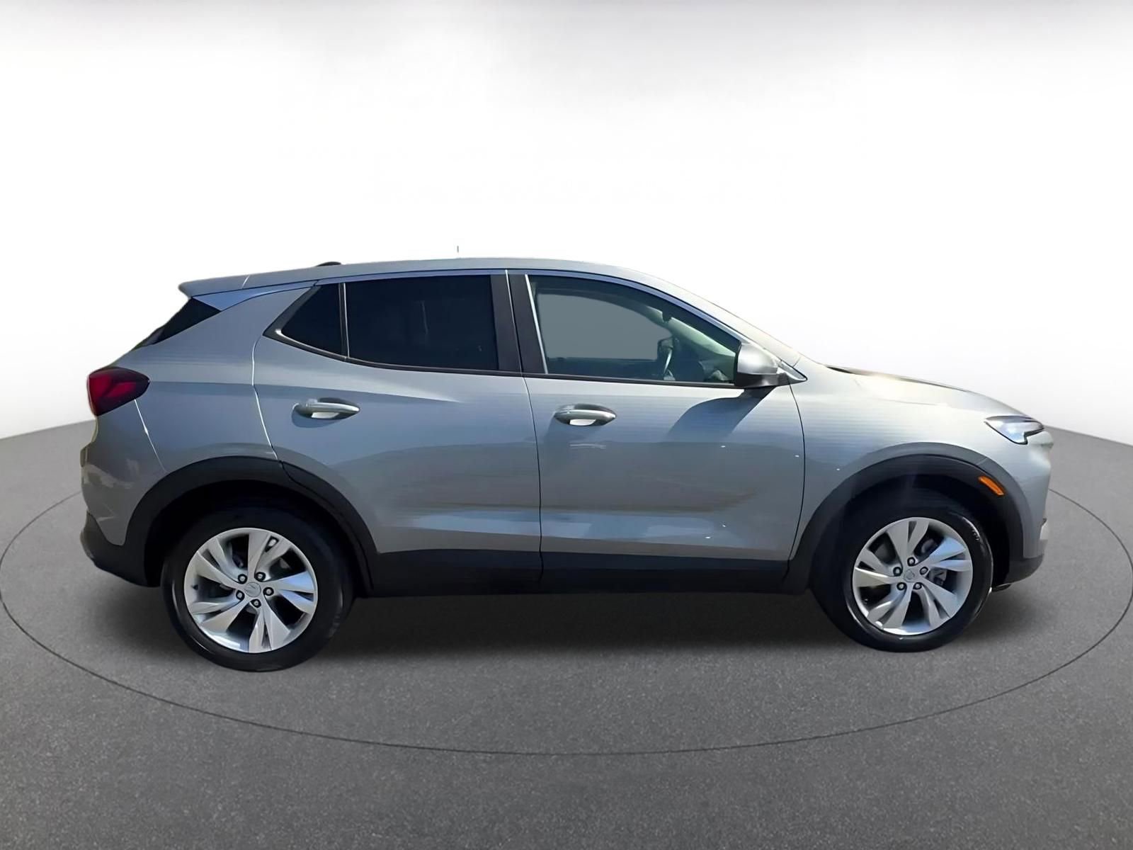 Used 2025 Buick Encore GX Preferred FWD image 16