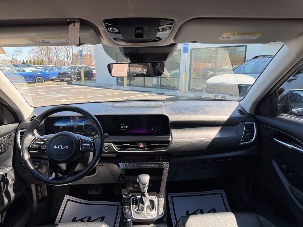 Used 2025 Kia Seltos EX w/ EX Sunroof Package image 20