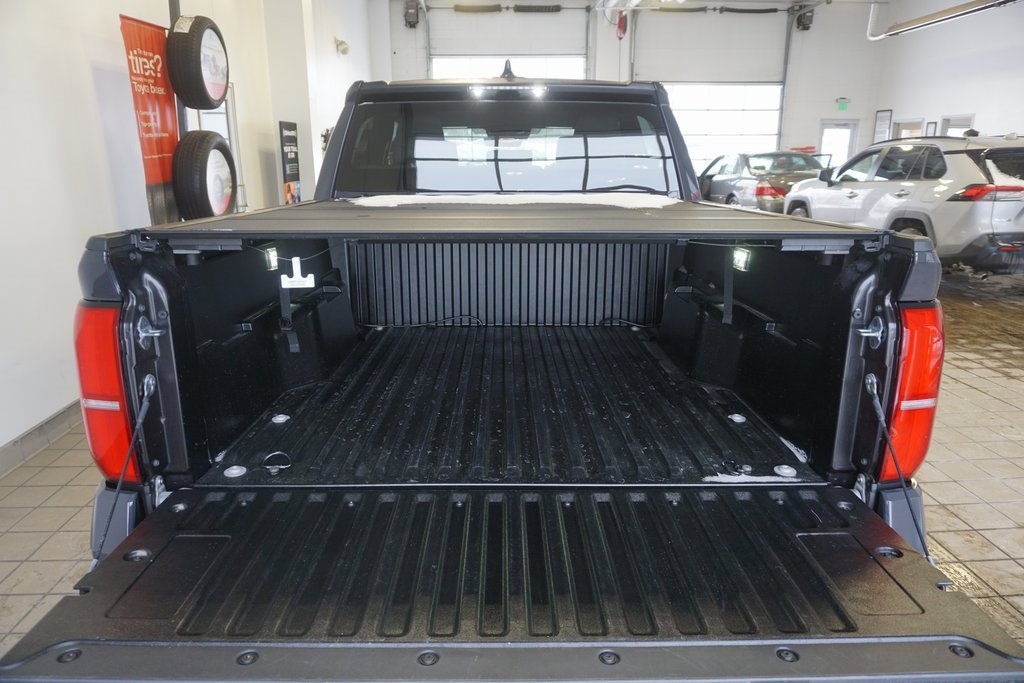 Used 2025 Toyota Tacoma SR5 image 15