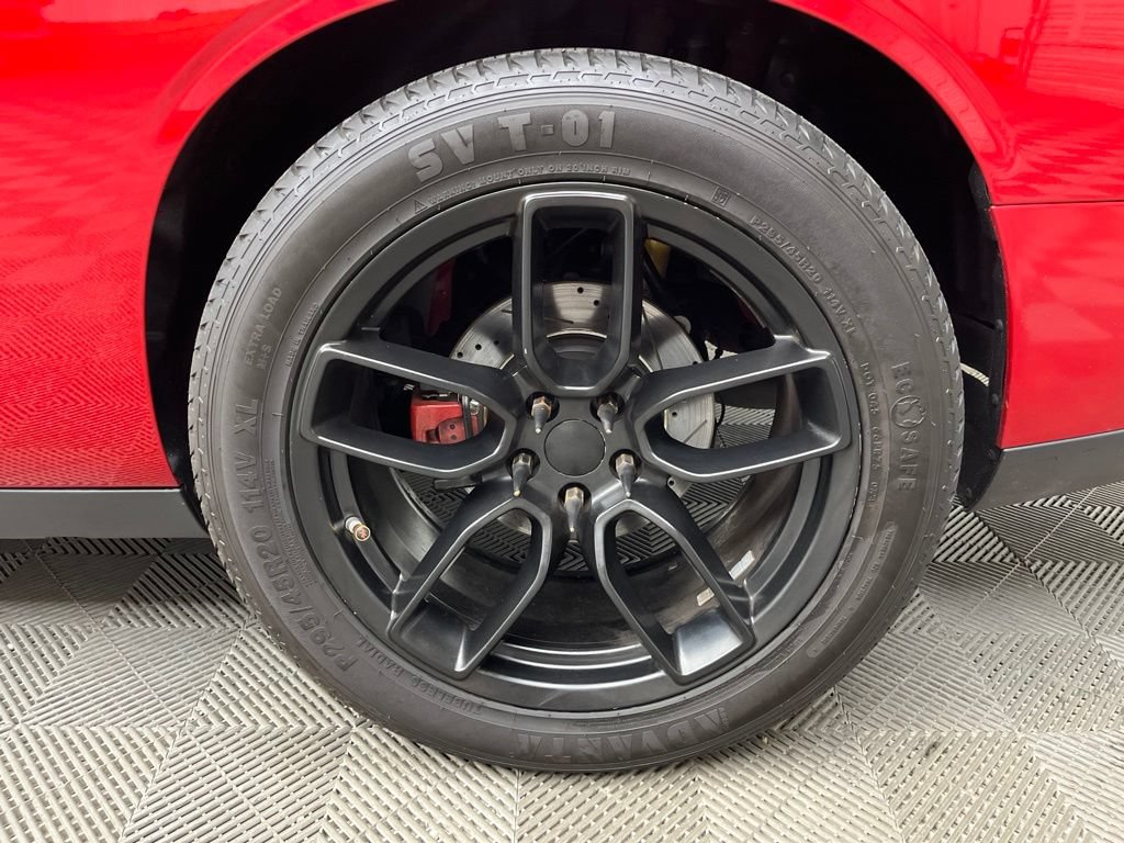 Used 2015 Dodge Challenger R/T Plus RWD image 29