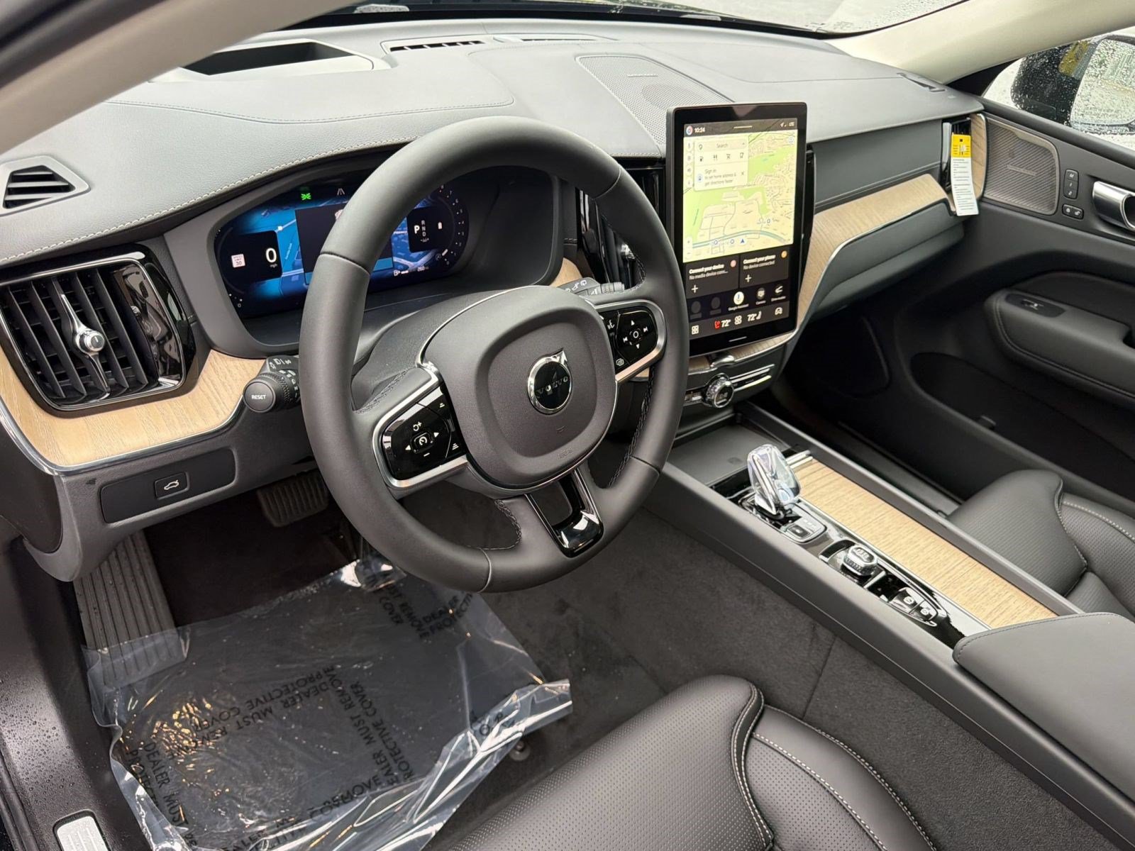 New 2027 Volvo XC60 B5 Ultra AWD/4WD image 4