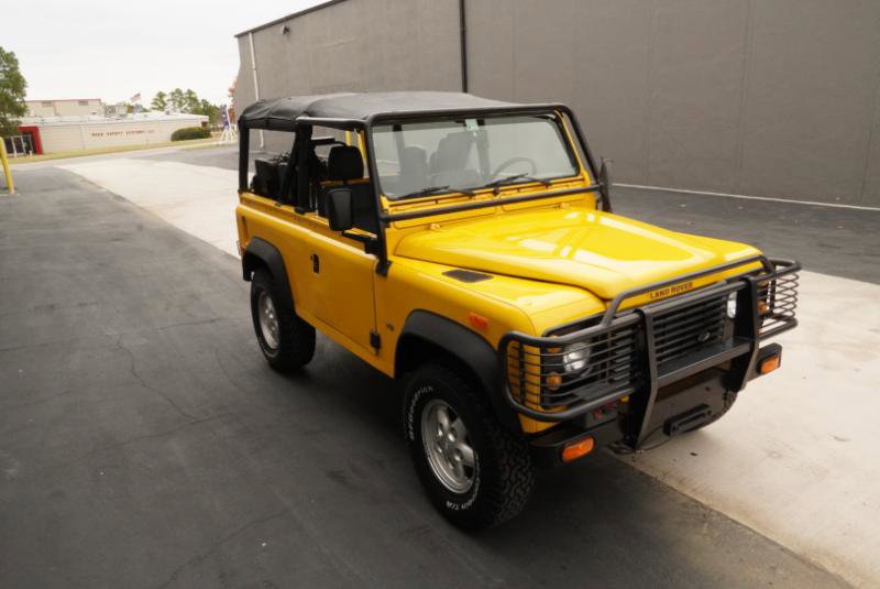 Used 1994 Land Rover Defender 90 image 39