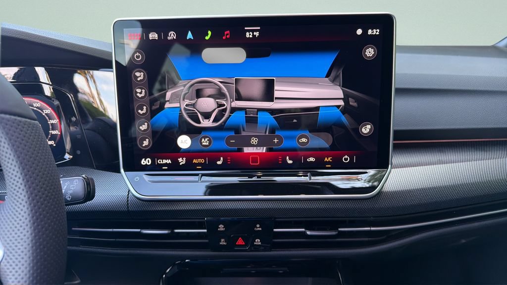 New 2026 Volkswagen GTI SE FWD image 19