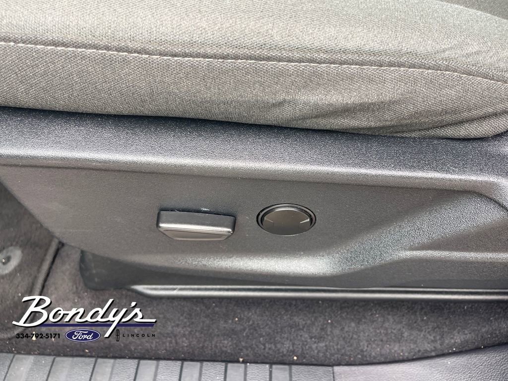 Used 2023 Ford F150 XLT image 9