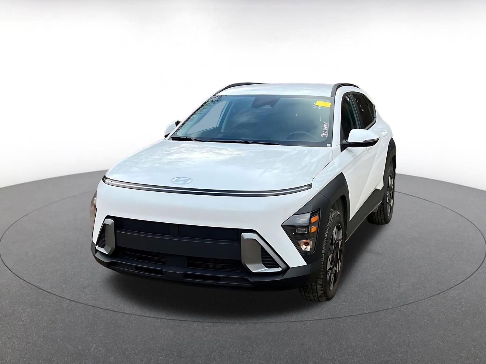 Used 2025 Hyundai Kona SEL image 7