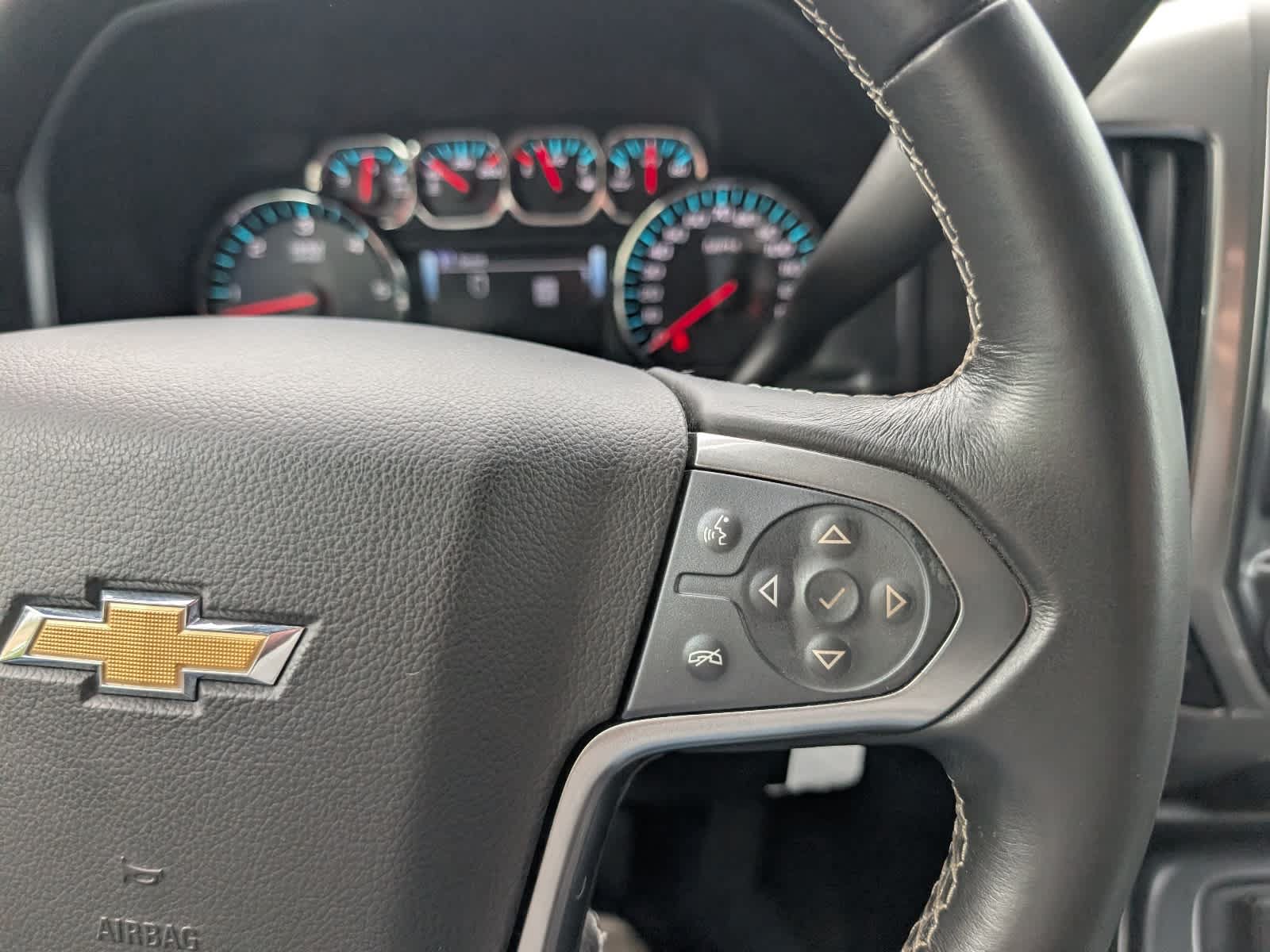 Used 2017 Chevrolet Silverado 1500 LT w/ All Star Edition AWD/4WD image 21