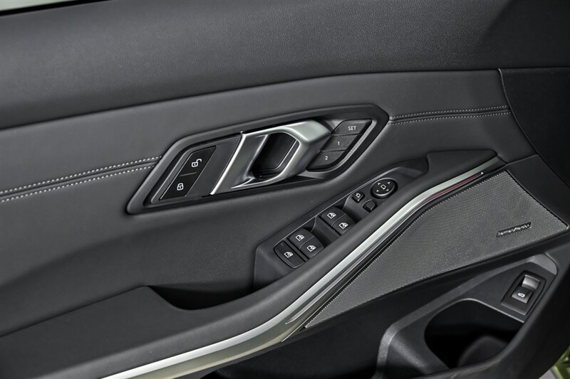 Used 2025 BMW M3 Competition AWD/4WD image 13