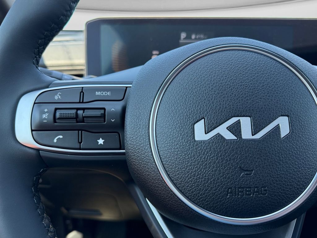 New 2026 Kia K5 GT-Line image 25