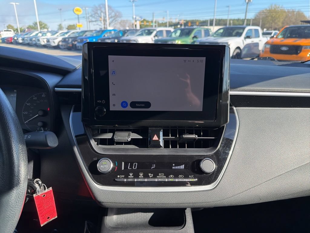 Used 2024 Toyota Corolla LE FWD image 28