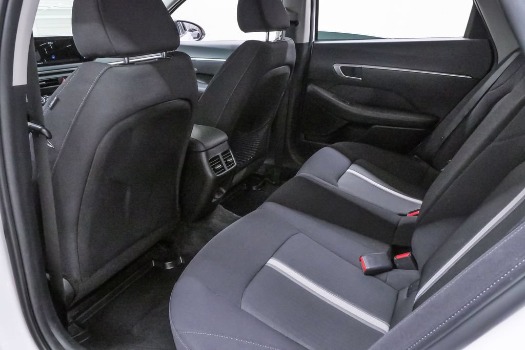Used 2023 Hyundai Sonata SEL w/ Cargo Package FWD image 10